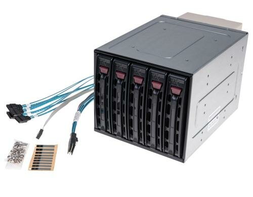 Supermicro CSE-M35TQ-B: SAS/SATA Hotswap SES2,5x 3.5 in 3x 5.25, schwarz, 90mm Fan