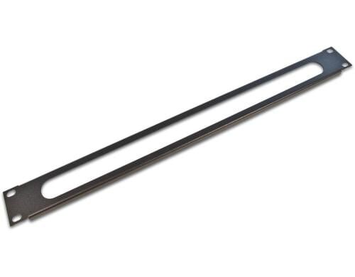 19 WIREWIN 1HE Kabeldurchführungspanel ohne Bürste, schwarz