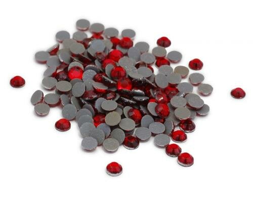 Silhouette Strass 20ss rot 200 Stück, Rückseite mit Schmelzkleber