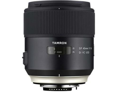 Tamron SP 45mm f / 1.8 Di USD zu Sony