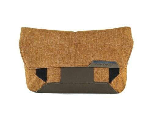Peak Design Field Pouch brown