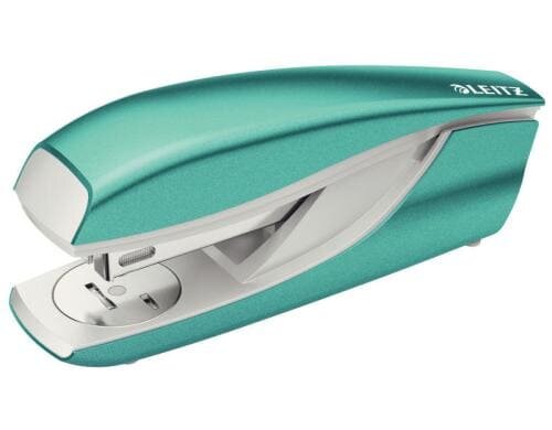Leitz WOW  Büroheftgerät NeXXt eisblau metallic, 30 Blatt, Metall