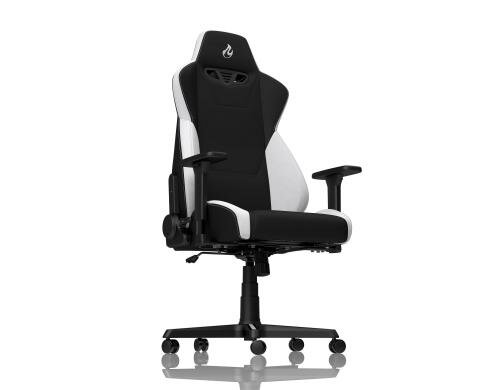 Nitro Concepts S300 Gaming Chair Radiant White