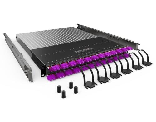 Patchbox Plus+ 19, Multimode OM4, LC-SC inkl. 24 Kassetten mit 1.7m LWL Patchkabel