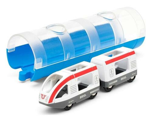 Brio Reisezug und Tunnel