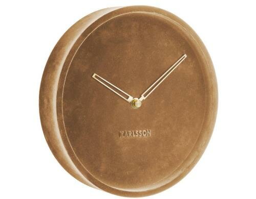 KARLSSON Wanduhr Lush, Samt, Caramelbraun D: 30 cm, B: 6 cm, Exkl. 1 AA Batterien
