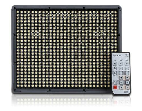 Aputure Amaran HR672W