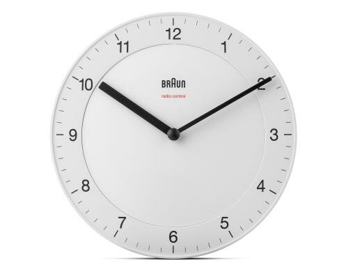 BRAUN Wanduhr Funkgesteuertes Werk